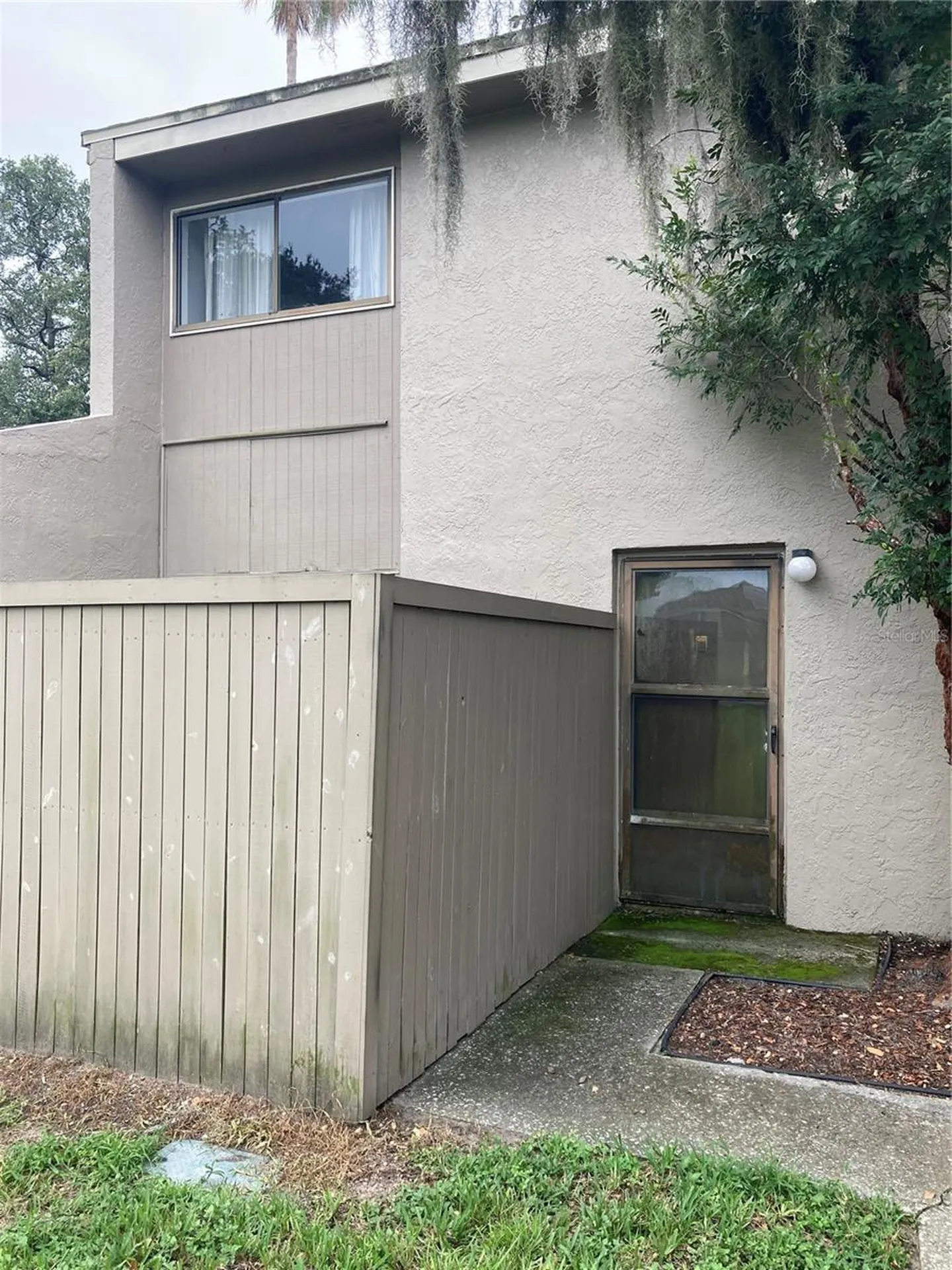8014 Peach Drive Tampa FL 33637