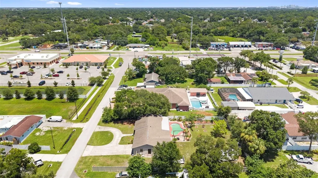 8904 W Flora Street Tampa FL 33615