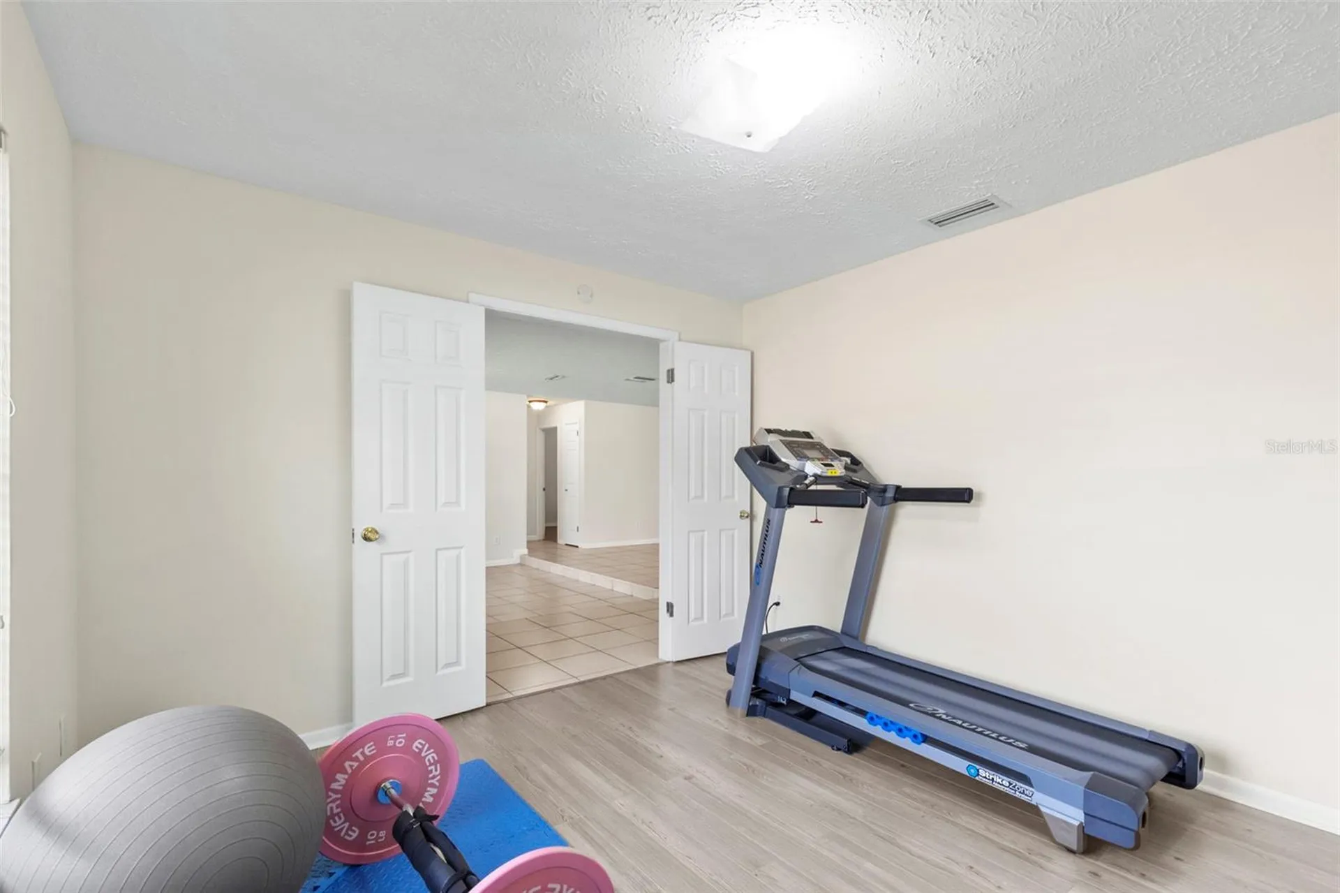 8904 W Flora Street Tampa FL 33615