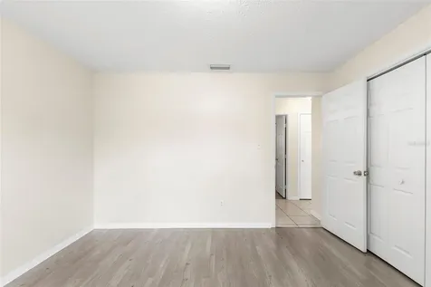 8904 W Flora Street Tampa FL 33615
