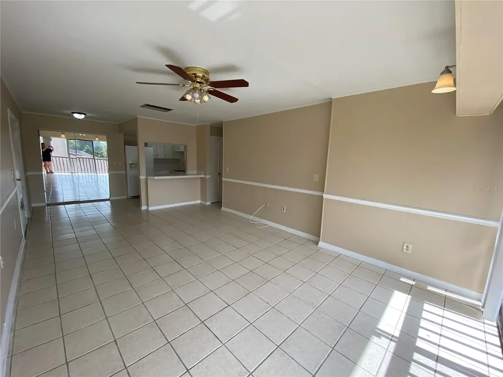 8602 Huron Court Tampa FL 33614