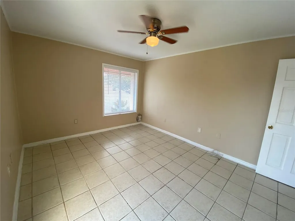 8602 Huron Court Tampa FL 33614