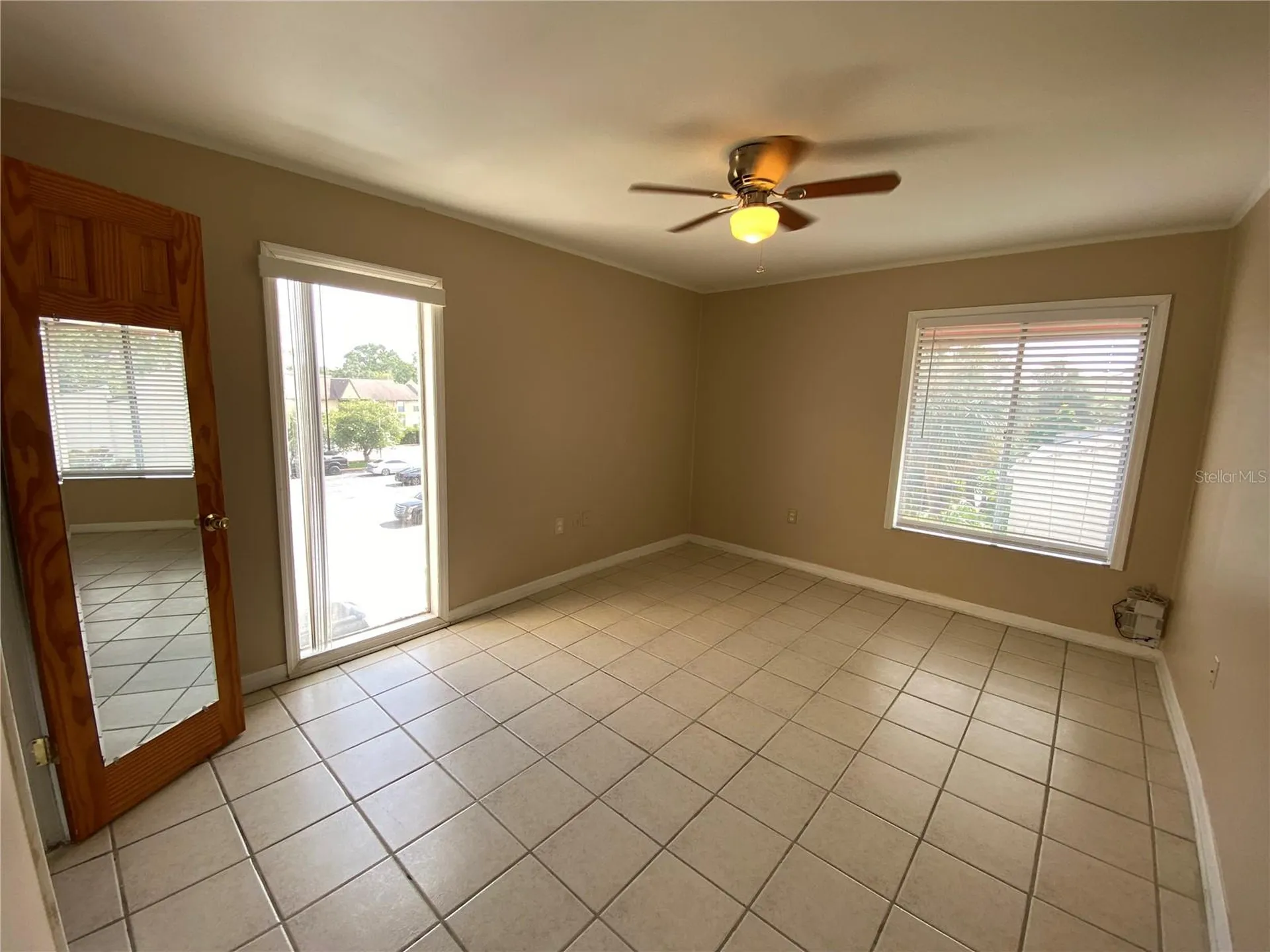 8602 Huron Court Tampa FL 33614
