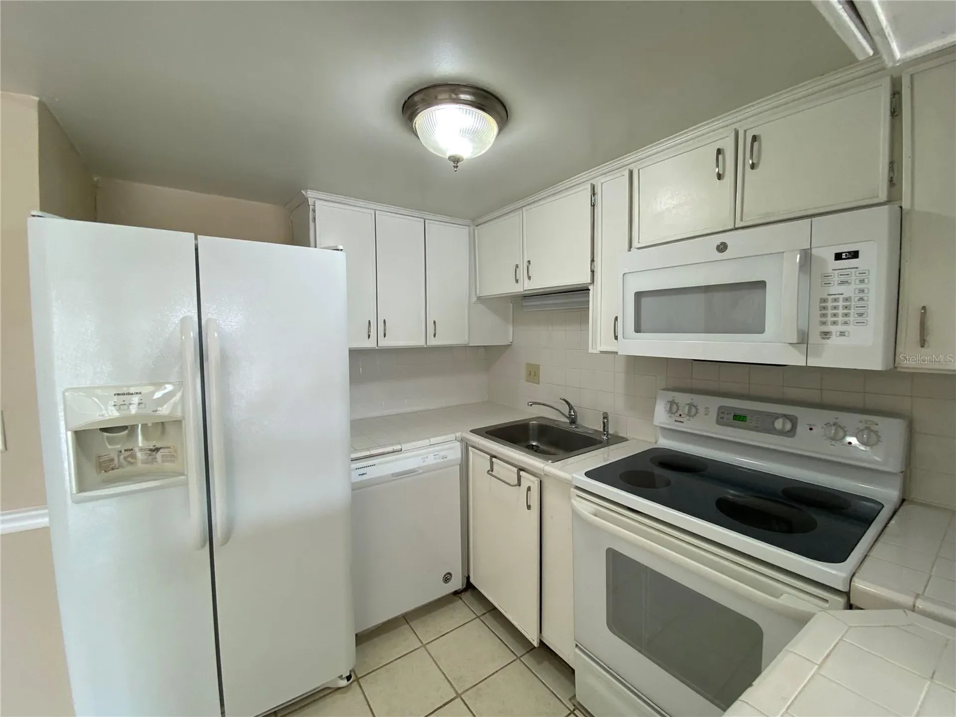 8602 Huron Court Tampa FL 33614