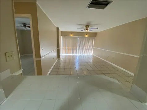 8602 Huron Court Tampa FL 33614