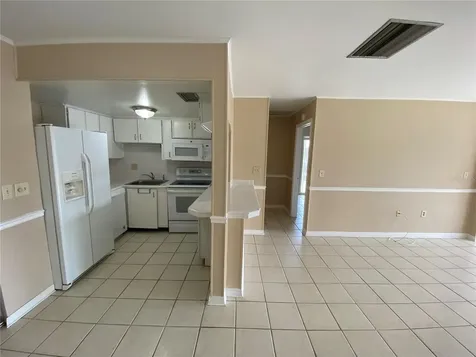 8602 Huron Court Tampa FL 33614