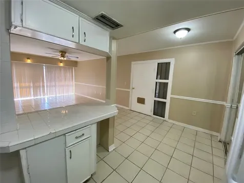 8602 Huron Court Tampa FL 33614