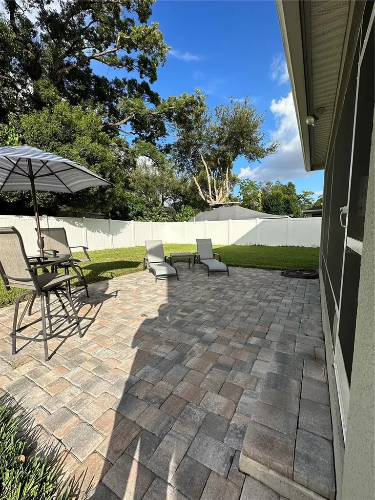 3313 W Walnut Street Tampa FL 33607