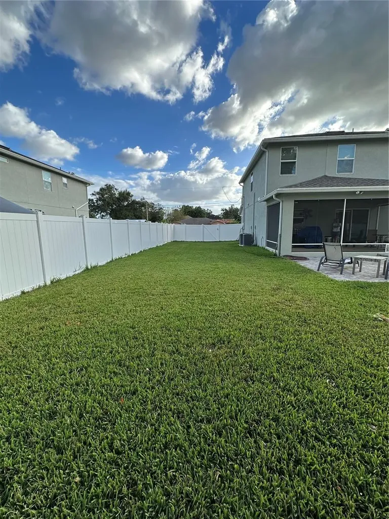 3313 W Walnut Street Tampa FL 33607