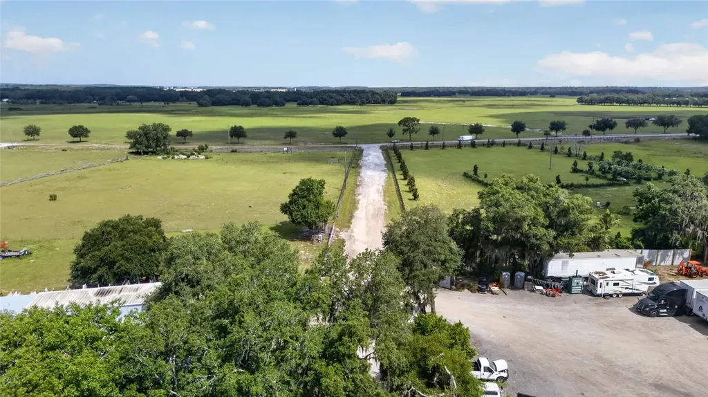14820 County Road 48 Astatula FL 34705