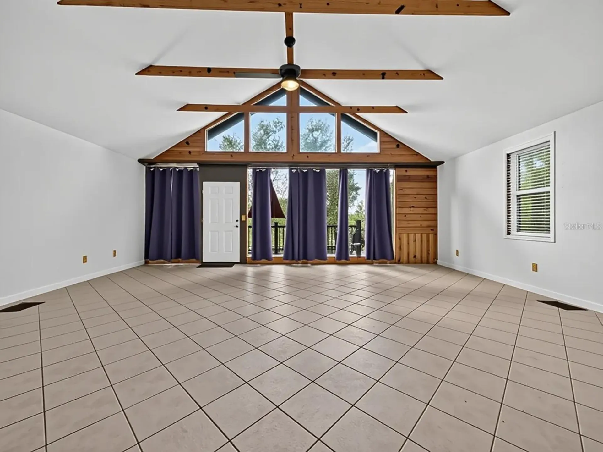 14820 County Road 48 Astatula FL 34705