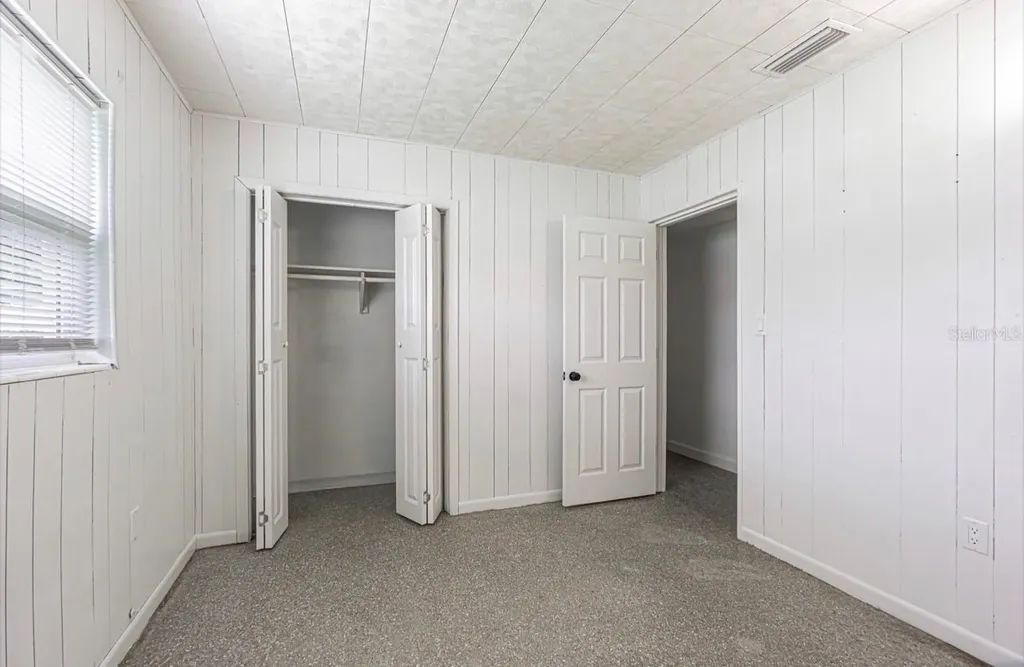 8706 Ruth Place Tampa FL 33604