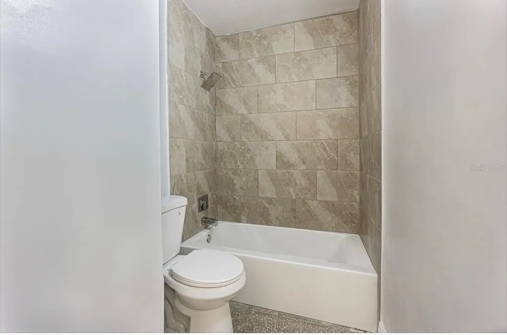 8706 Ruth Place Tampa FL 33604