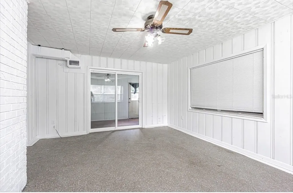8706 Ruth Place Tampa FL 33604