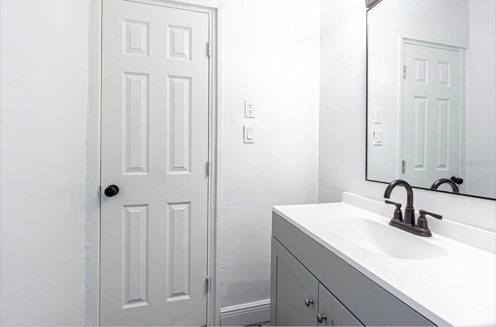 8706 Ruth Place Tampa FL 33604