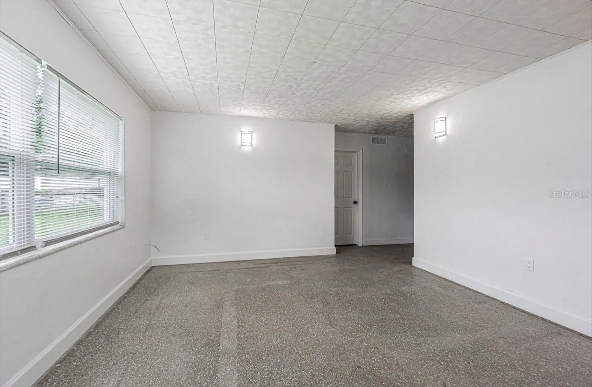 8706 Ruth Place Tampa FL 33604