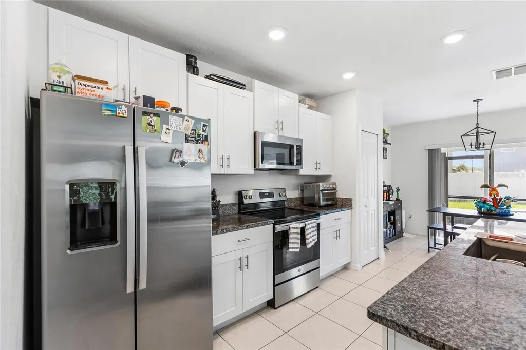 6402 Back Forty Loop Zephyrhills FL 33541