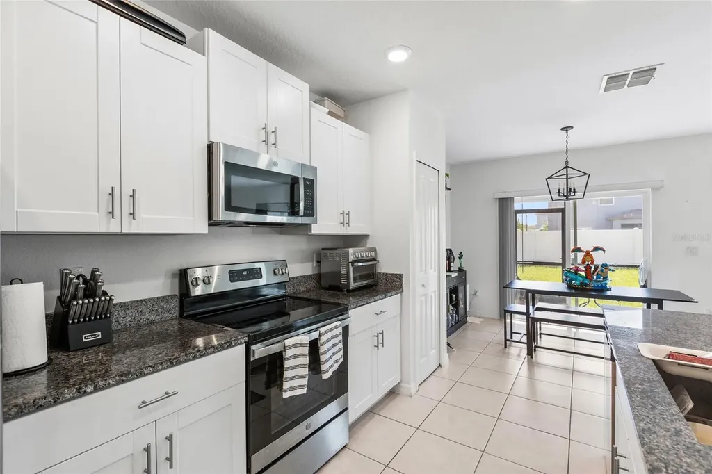 6402 Back Forty Loop Zephyrhills FL 33541