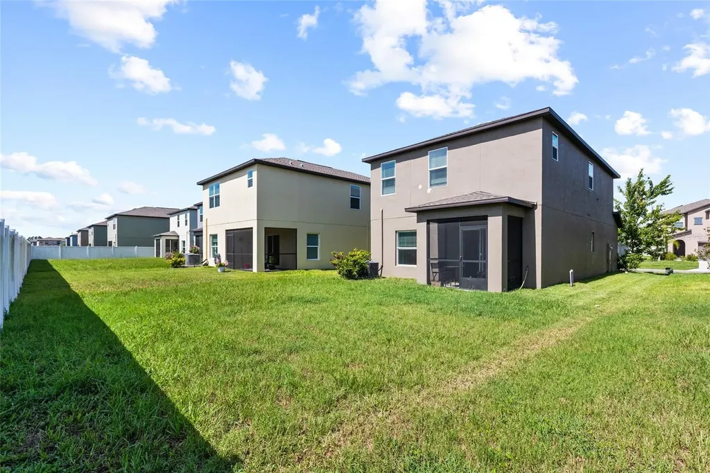 6402 Back Forty Loop Zephyrhills FL 33541