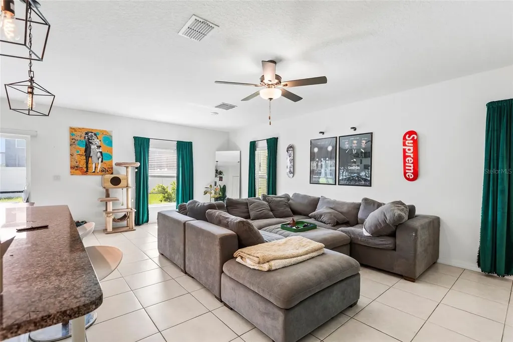 6402 Back Forty Loop Zephyrhills FL 33541