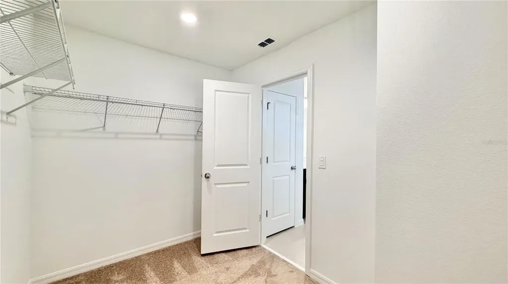 5694 Enchanted Meadow Alley Clermont FL 34714