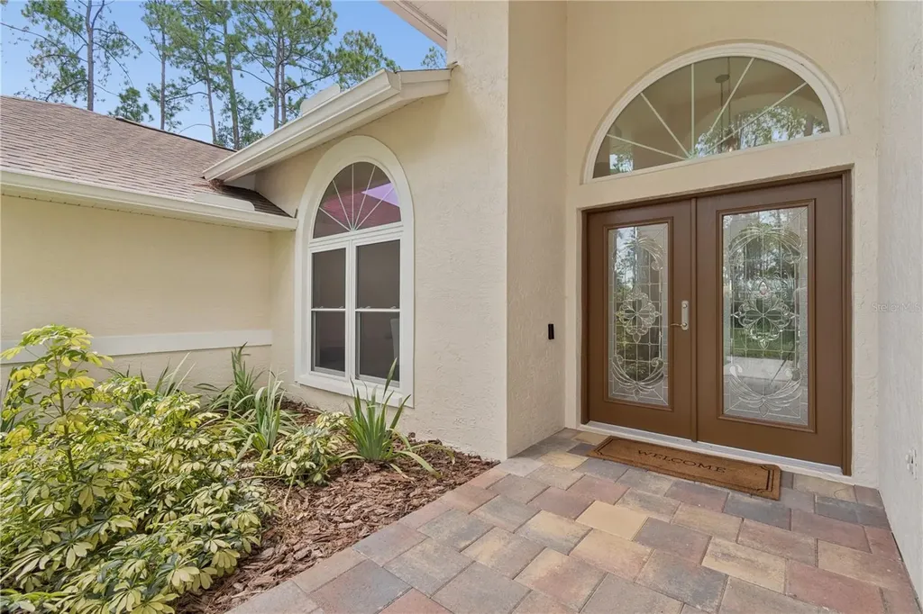 18811 Victor Manuel Drive Lutz FL 33548