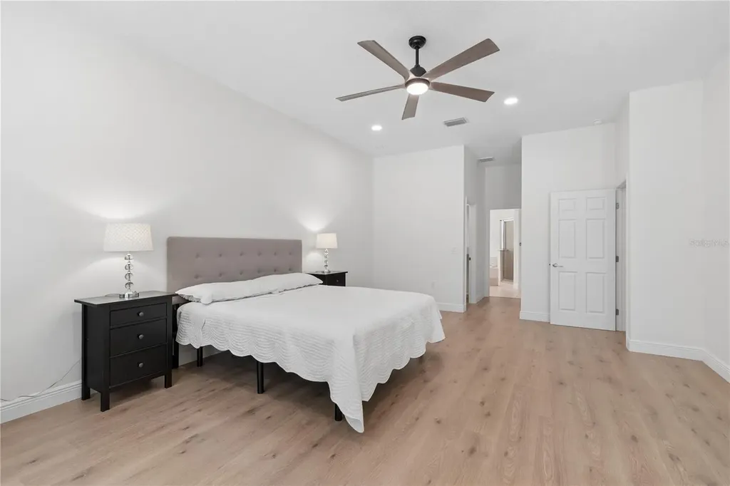18811 Victor Manuel Drive Lutz FL 33548