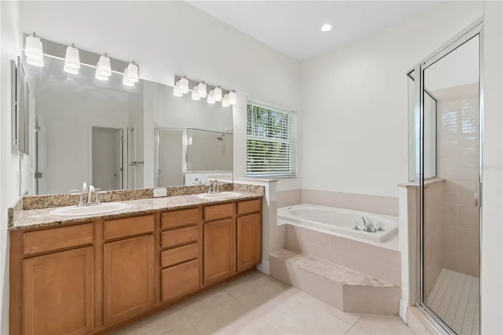 18811 Victor Manuel Drive Lutz FL 33548