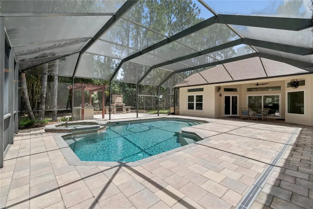 18811 Victor Manuel Drive Lutz FL 33548