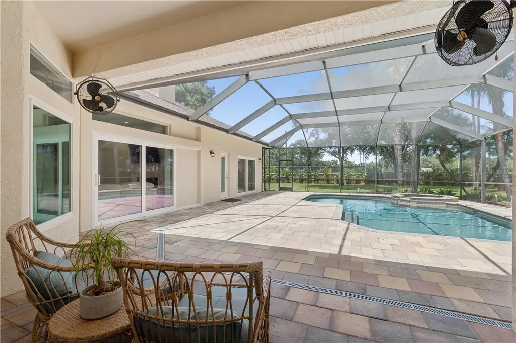 18811 Victor Manuel Drive Lutz FL 33548