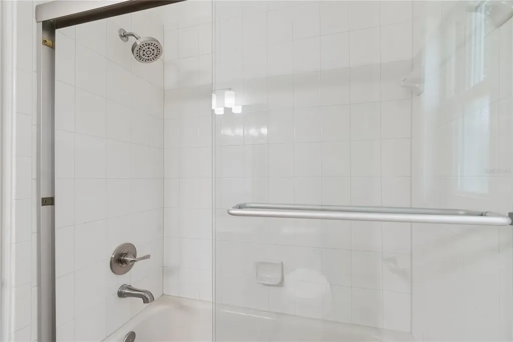 18811 Victor Manuel Drive Lutz FL 33548