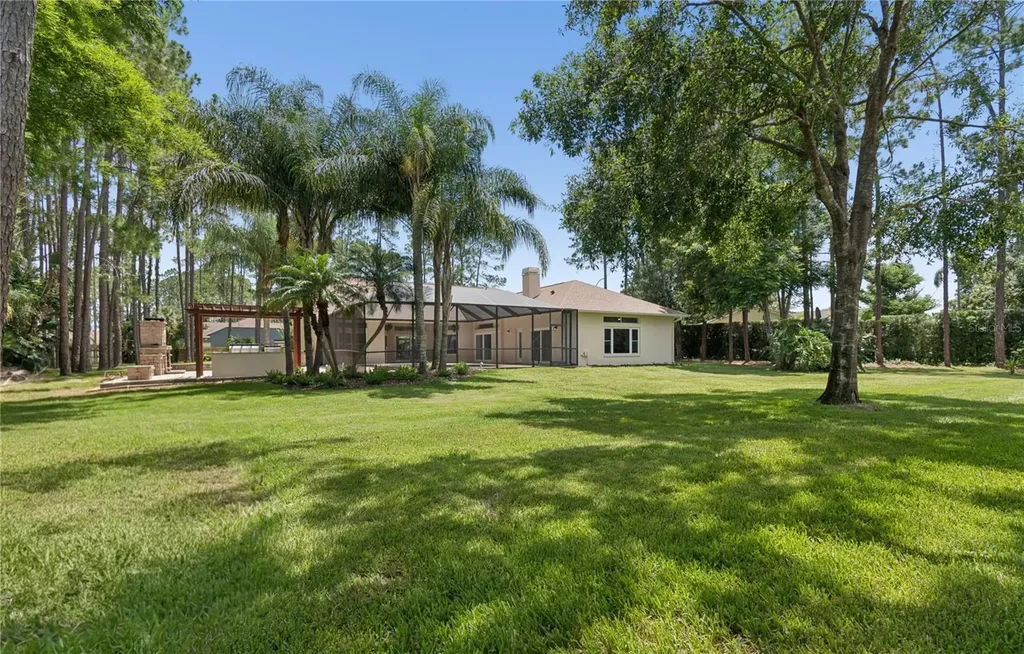 18811 Victor Manuel Drive Lutz FL 33548