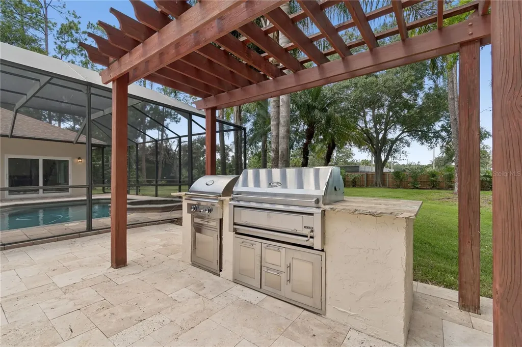 18811 Victor Manuel Drive Lutz FL 33548