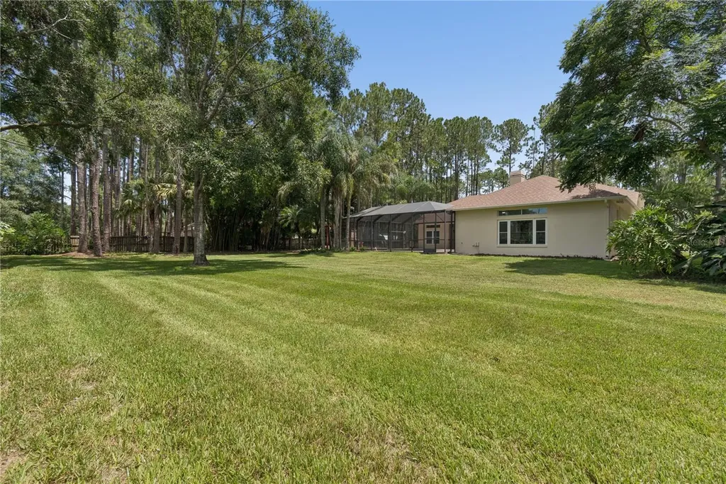 18811 Victor Manuel Drive Lutz FL 33548