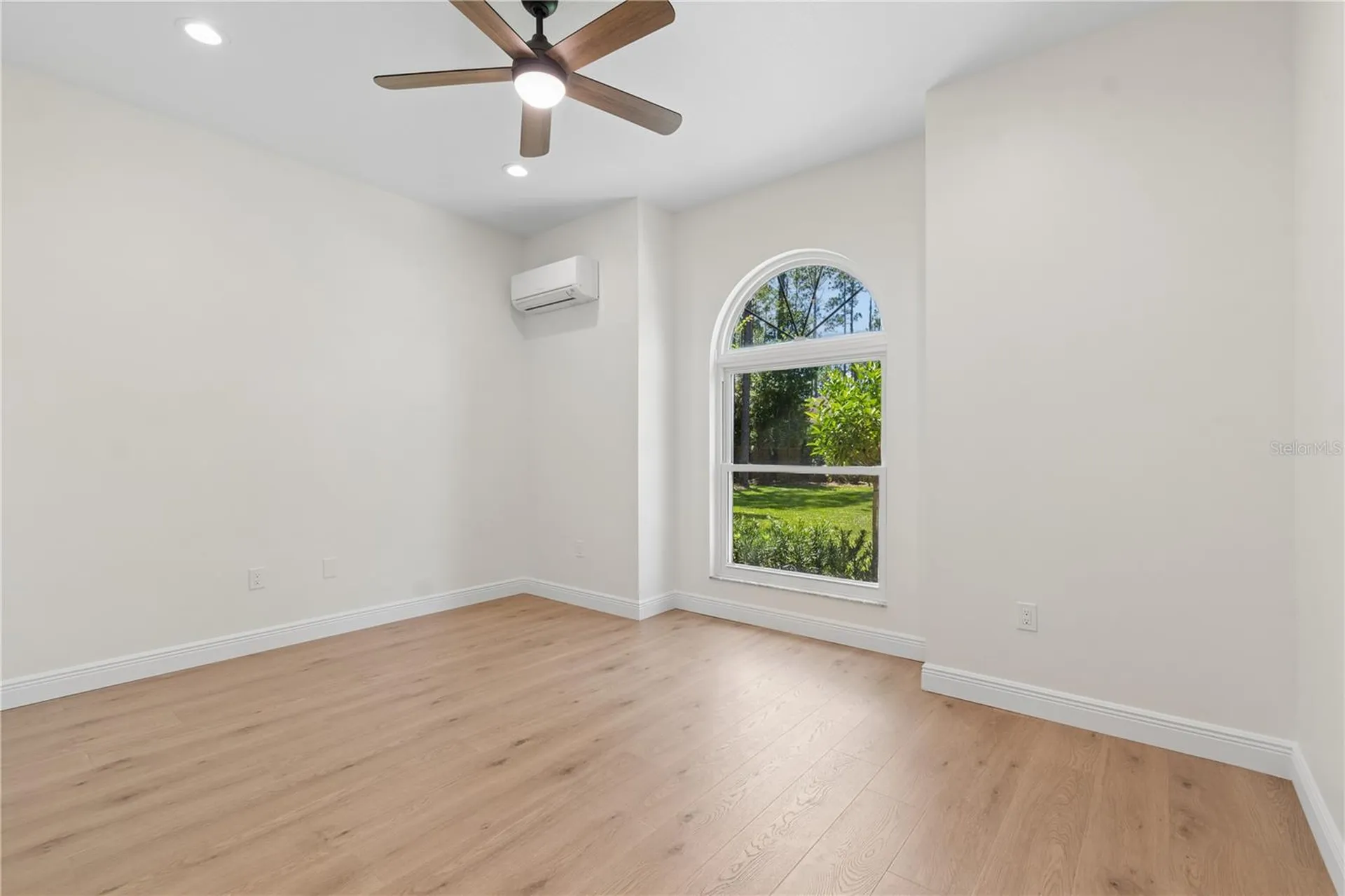 18811 Victor Manuel Drive Lutz FL 33548