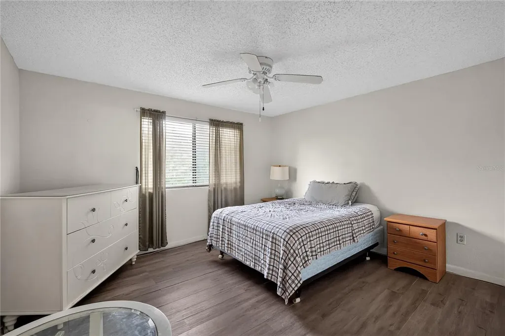 12405 Oak Cedar Place Tampa FL 33612