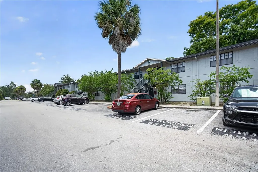 12405 Oak Cedar Place Tampa FL 33612