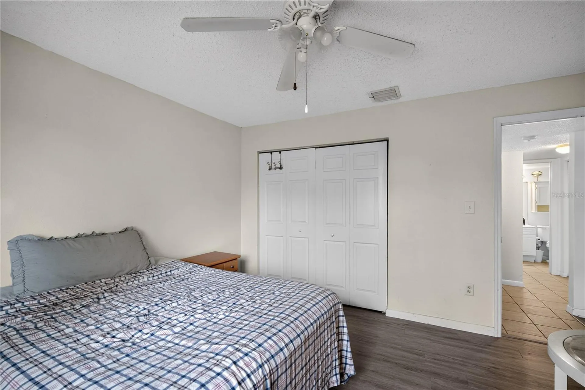 12405 Oak Cedar Place Tampa FL 33612