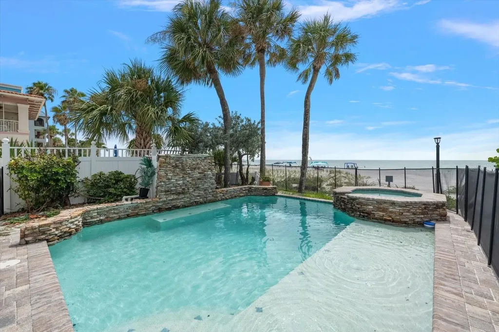 2308 Beach Trail Indian Rocks Beach FL 33785