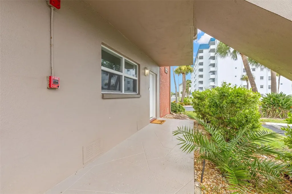 2 Causeway Boulevard Dunedin FL 34698