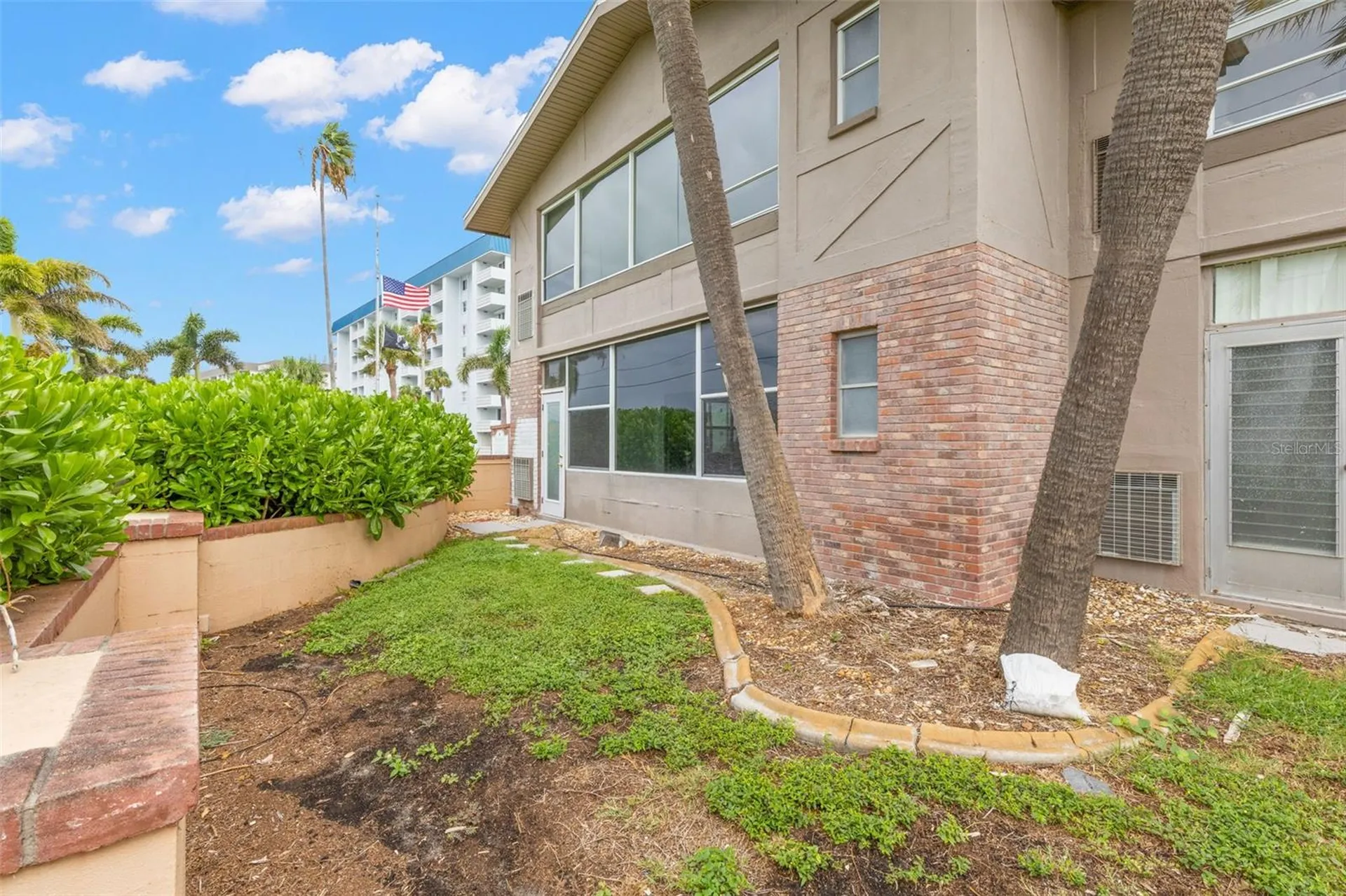 2 Causeway Boulevard Dunedin FL 34698
