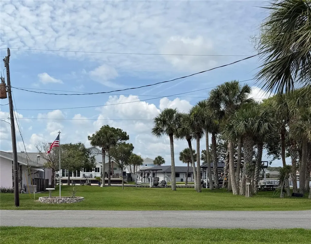 343 N 12th Street Flagler Beach FL 32136