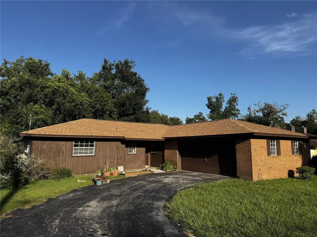 4051 SE 20th Court Ocala FL 34480