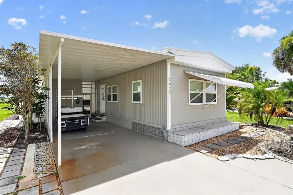 7424 Widness Lane Port Charlotte FL 33981