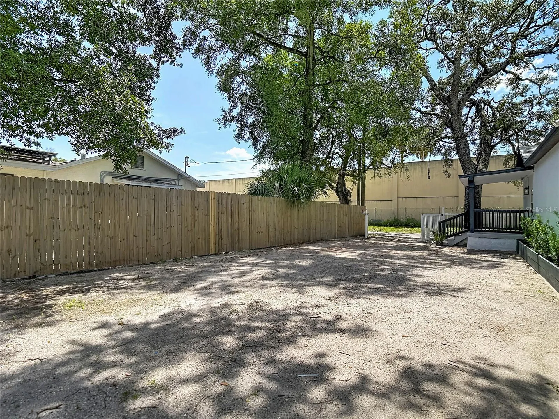 10009 N Florence Avenue Tampa FL 33612