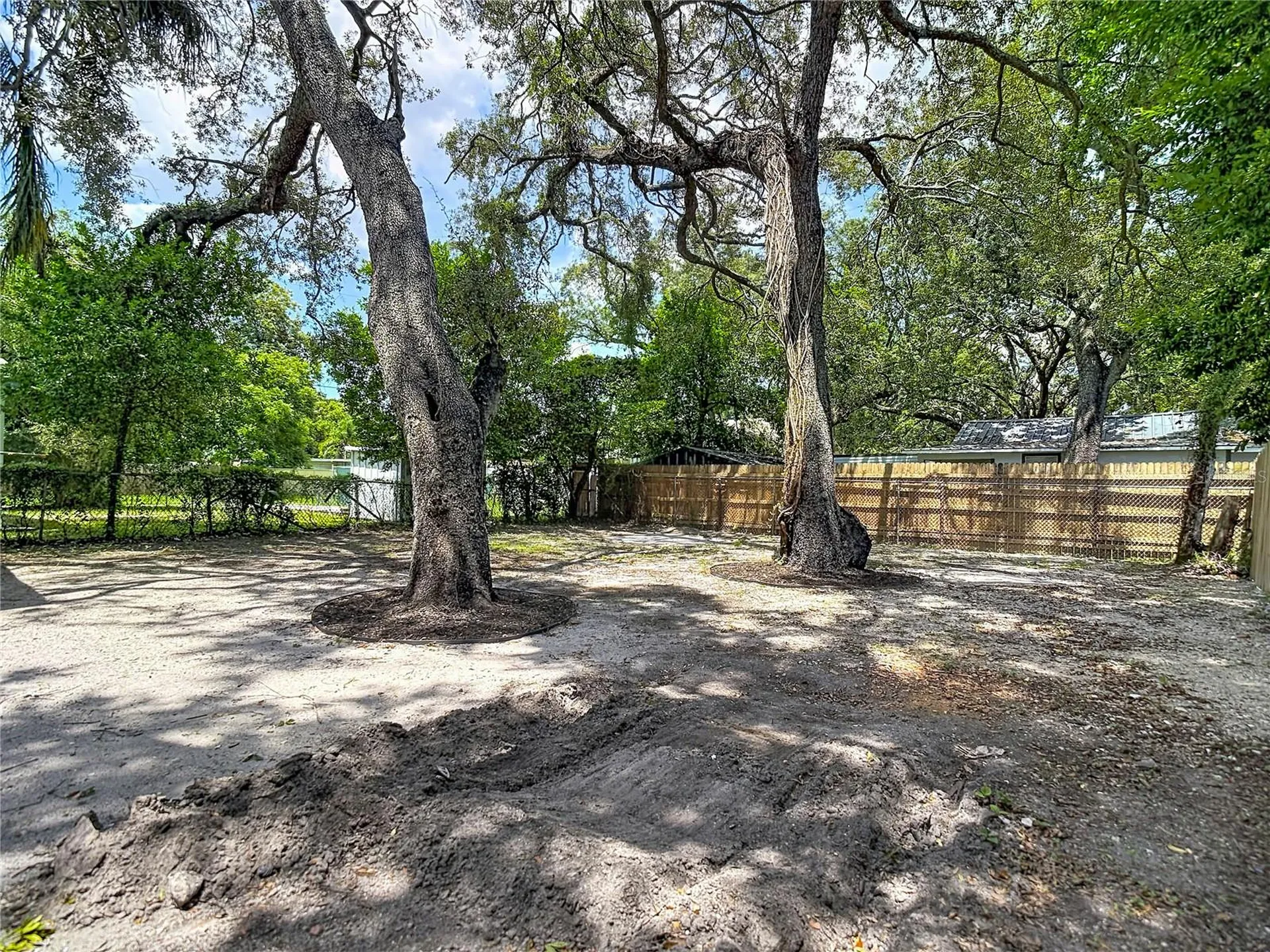 10009 N Florence Avenue Tampa FL 33612