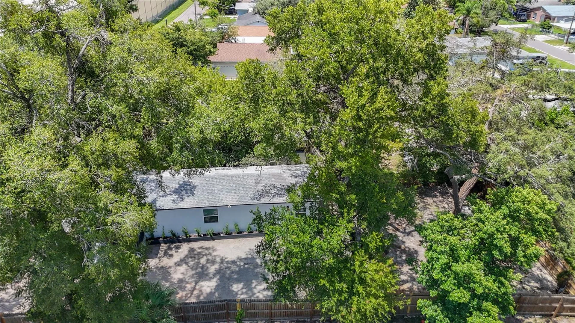 10009 N Florence Avenue Tampa FL 33612