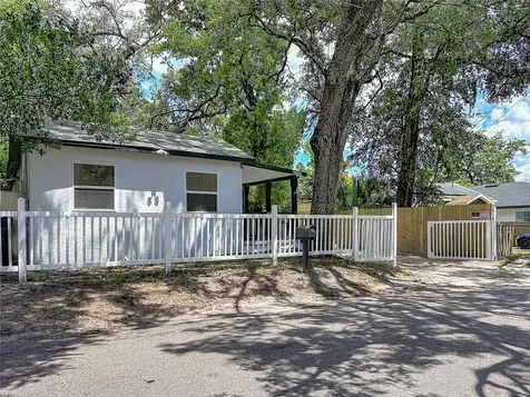 10009 N Florence Avenue Tampa FL 33612