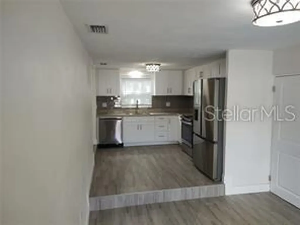 301 Mystic Lake Drive N St Petersburg FL 33702