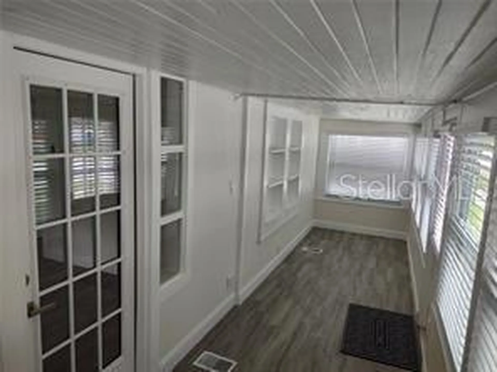 301 Mystic Lake Drive N St Petersburg FL 33702